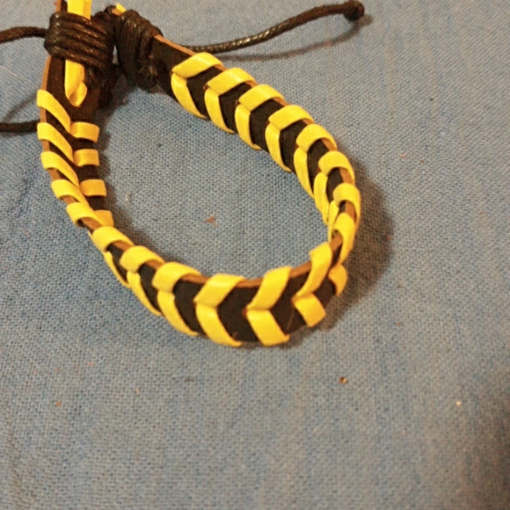 Bracelet